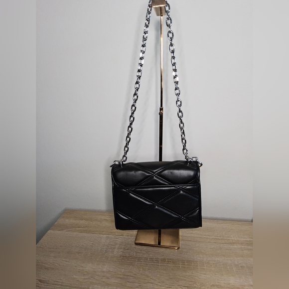 NWT Micheal Kors Serena Flap Purse - Picture 4 of 8